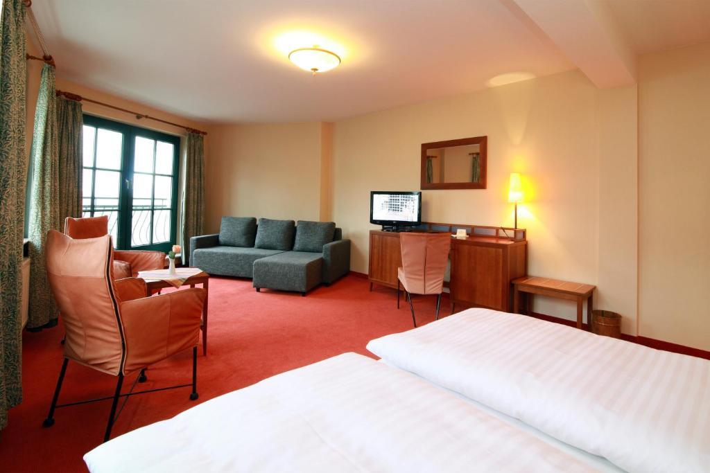 Romantik Hotel Kaufmannshof Берген на Рюген Екстериор снимка
