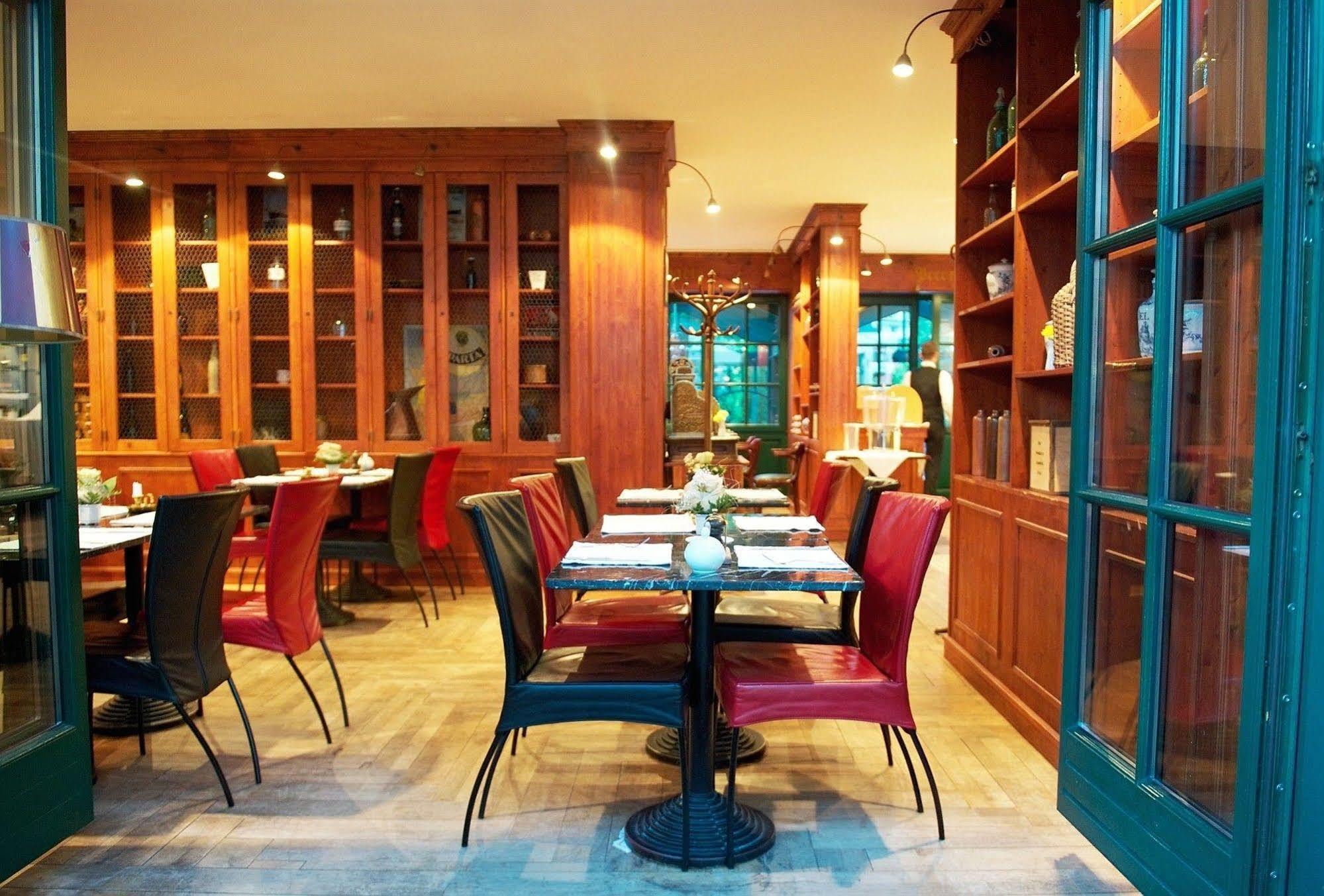 Romantik Hotel Kaufmannshof Берген на Рюген Екстериор снимка
