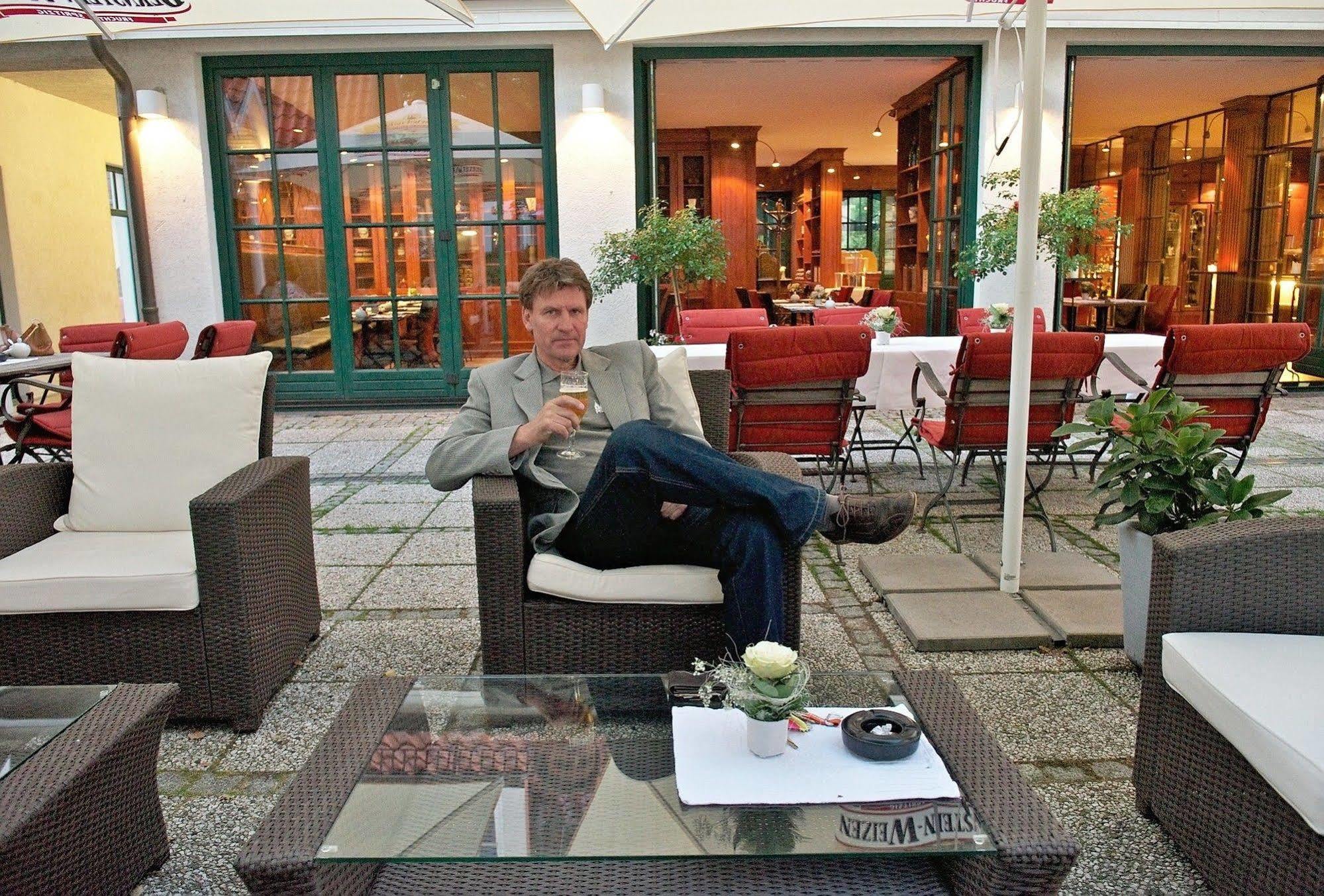 Romantik Hotel Kaufmannshof Берген на Рюген Екстериор снимка